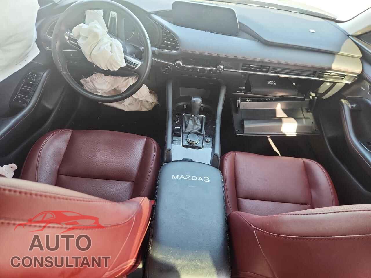 MAZDA 3 2023 - 3MZBPACM7PM362808