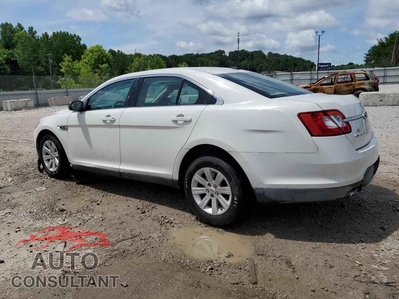 FORD TAURUS 2012 - 1FAHP2DW3CG106162