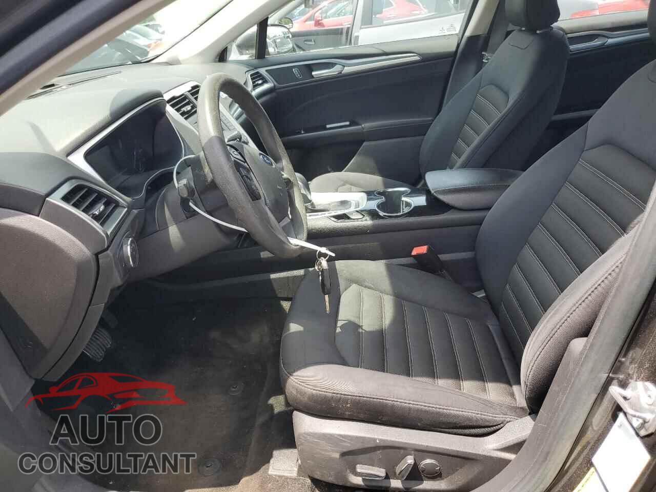 FORD FUSION 2015 - 1FA6P0H74F5115192