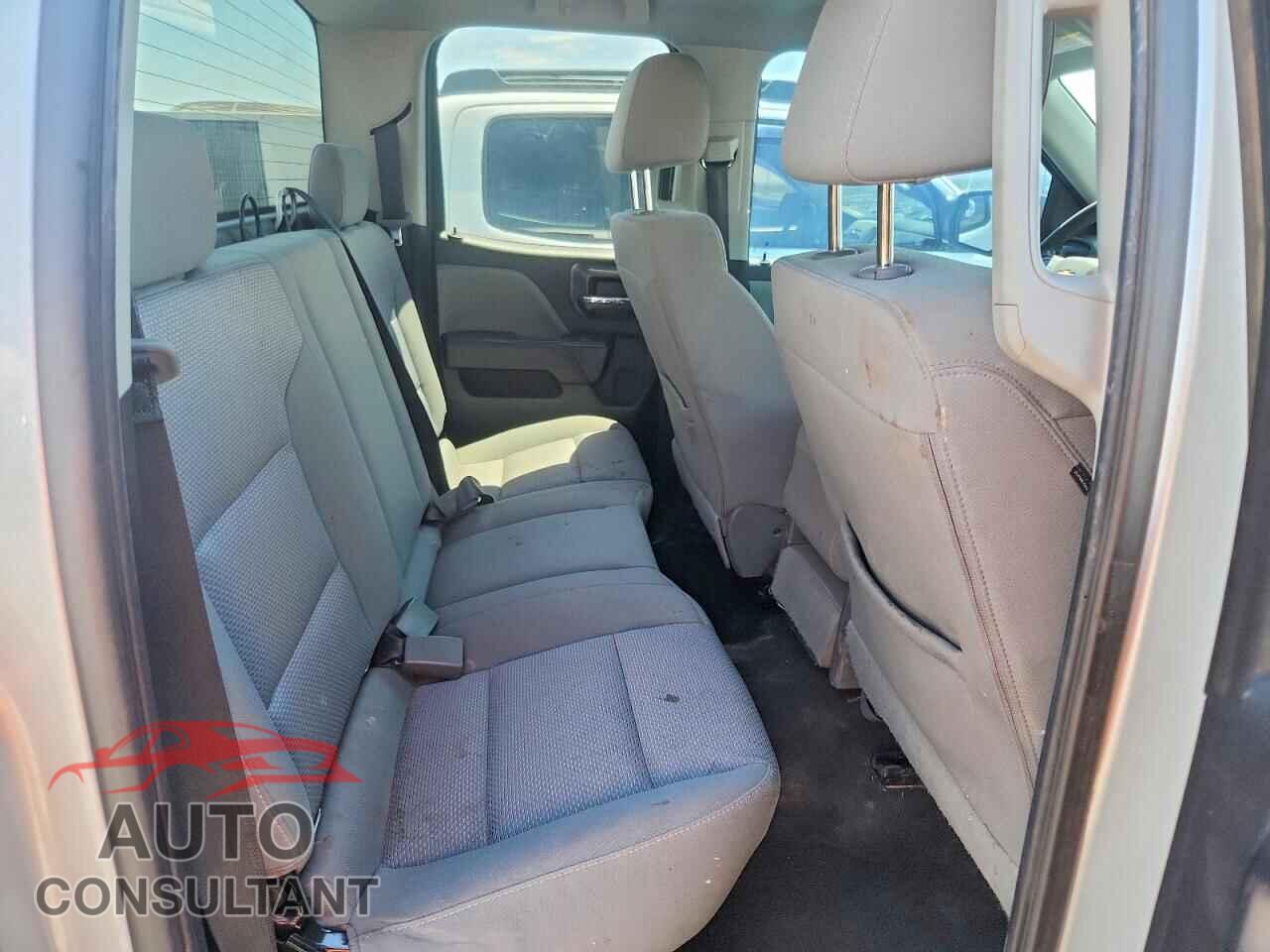 CHEVROLET SILVERADO 2018 - 1GCVKPEC7JZ335121