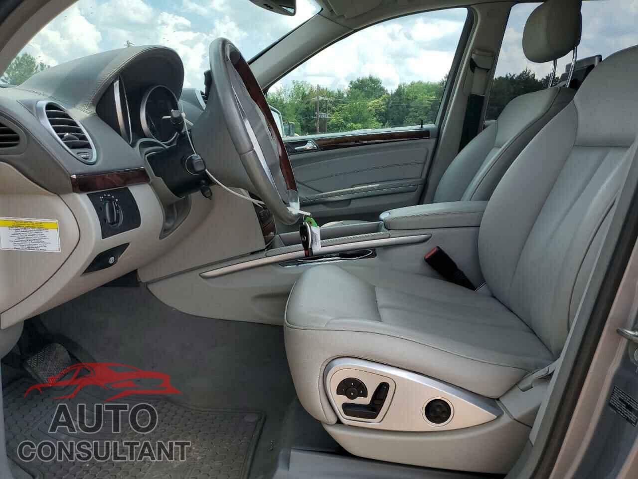 MERCEDES-BENZ GL-CLASS 2012 - 4JGBF7BE0CA794923