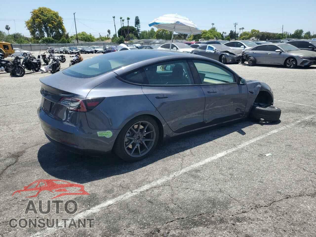 TESLA MODEL 3 2023 - 5YJ3E1EAXPF586739