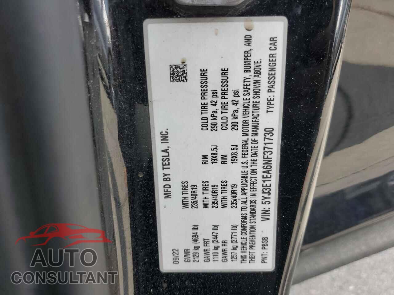 TESLA MODEL 3 2022 - 5YJ3E1EA6NF371730