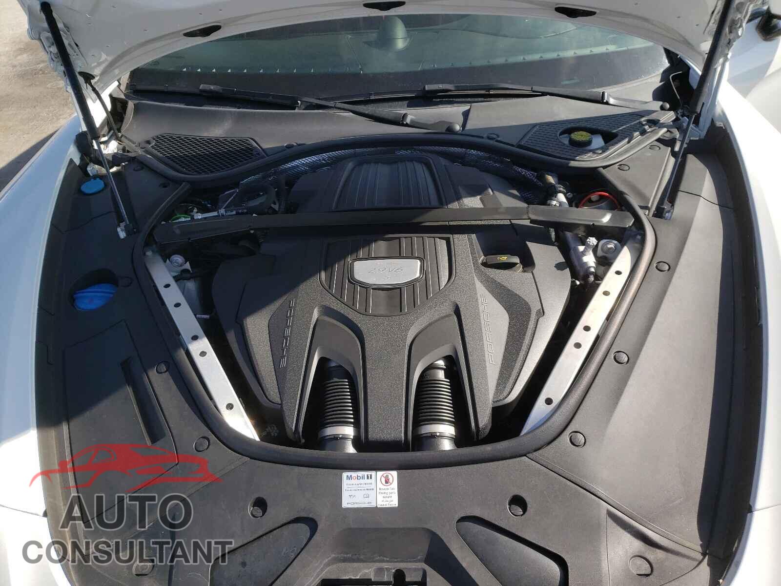 PORSCHE PANAMERA 2018 - WP0AB2A78JL199191