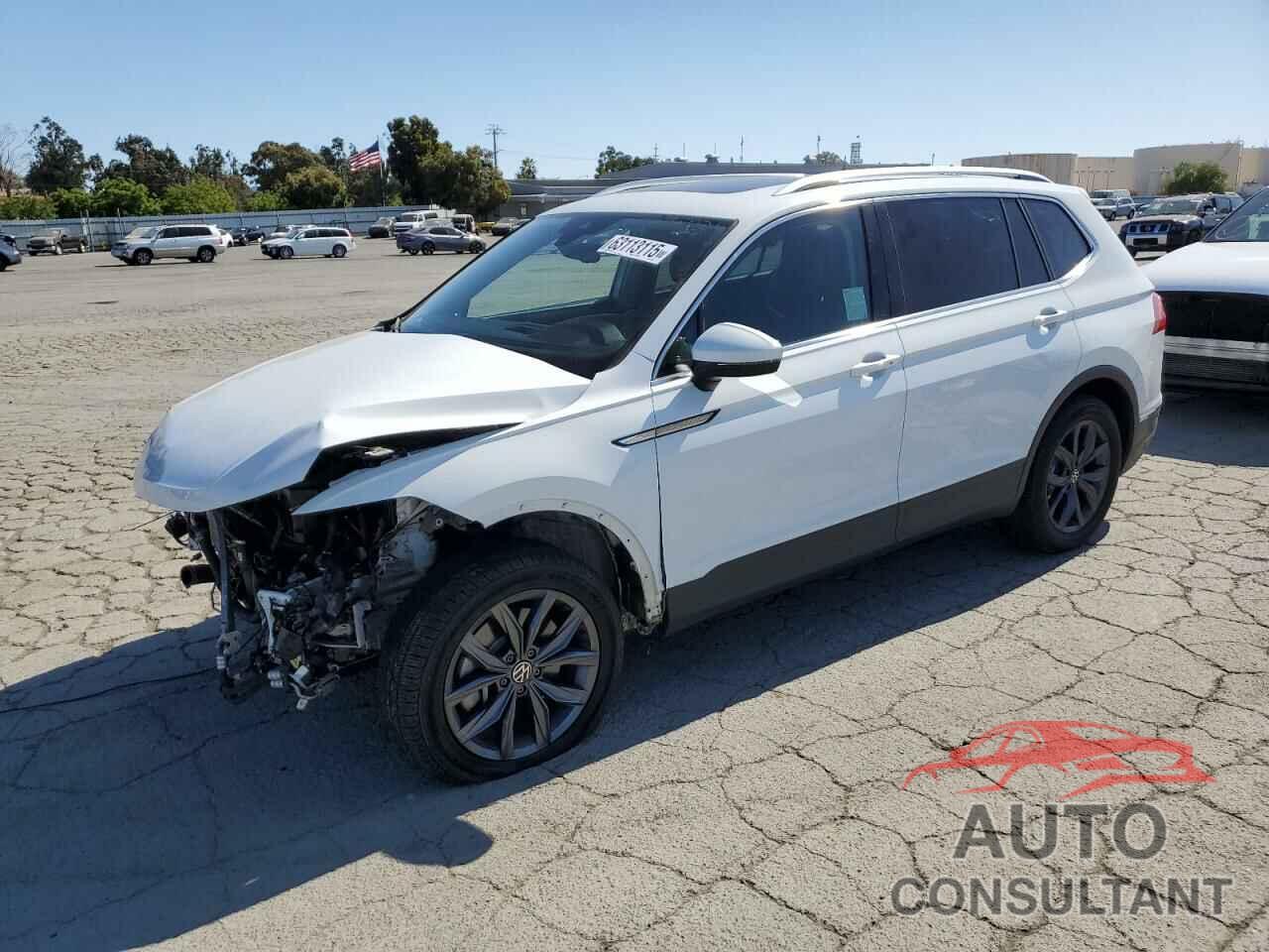 VOLKSWAGEN TIGUAN 2022 - 3VV3B7AX3NM131974