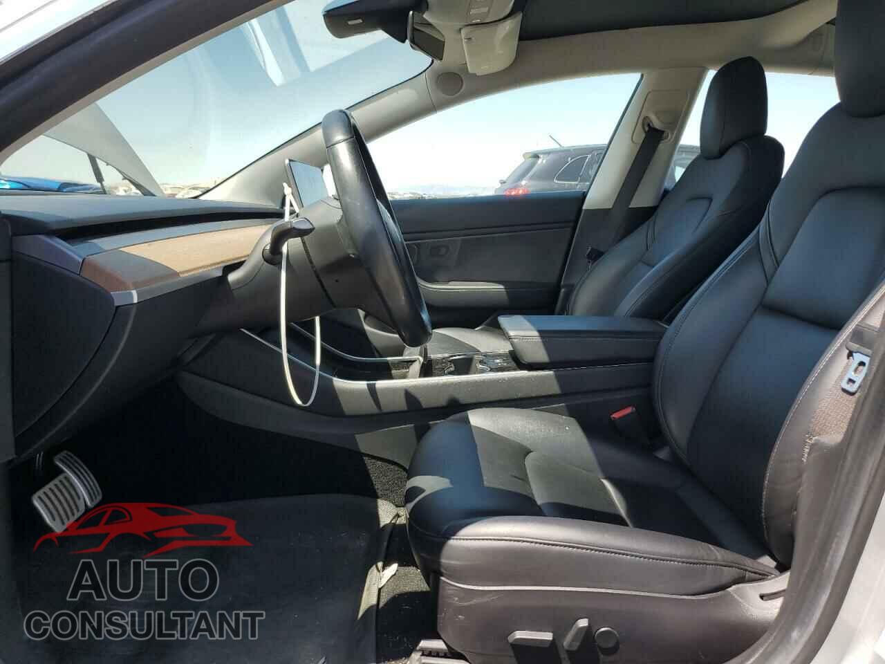 TESLA MODEL 3 2018 - 5YJ3E1EB3JF072134