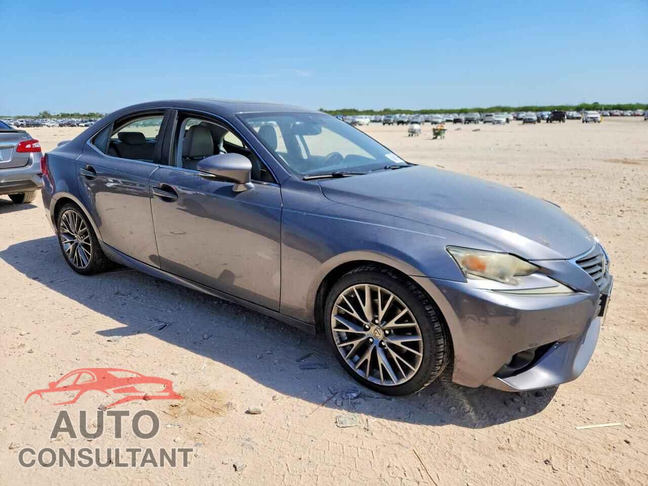 LEXUS IS 2014 - JTHBF1D27E5017508