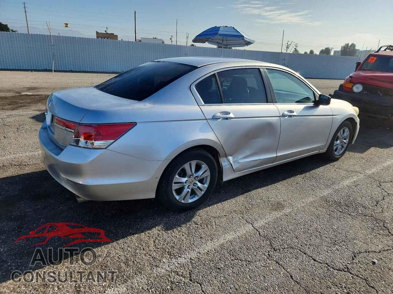 HONDA ACCORD 2011 - 1HGCP2F61BA002595