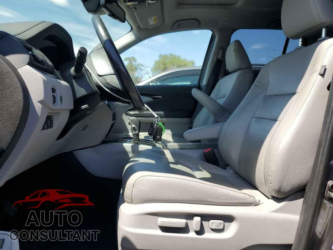HONDA RIDGELINE 2017 - 5FPYK3F77HB027140