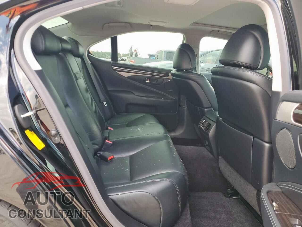 LEXUS LS460 2013 - JTHBL5EF3D5114947