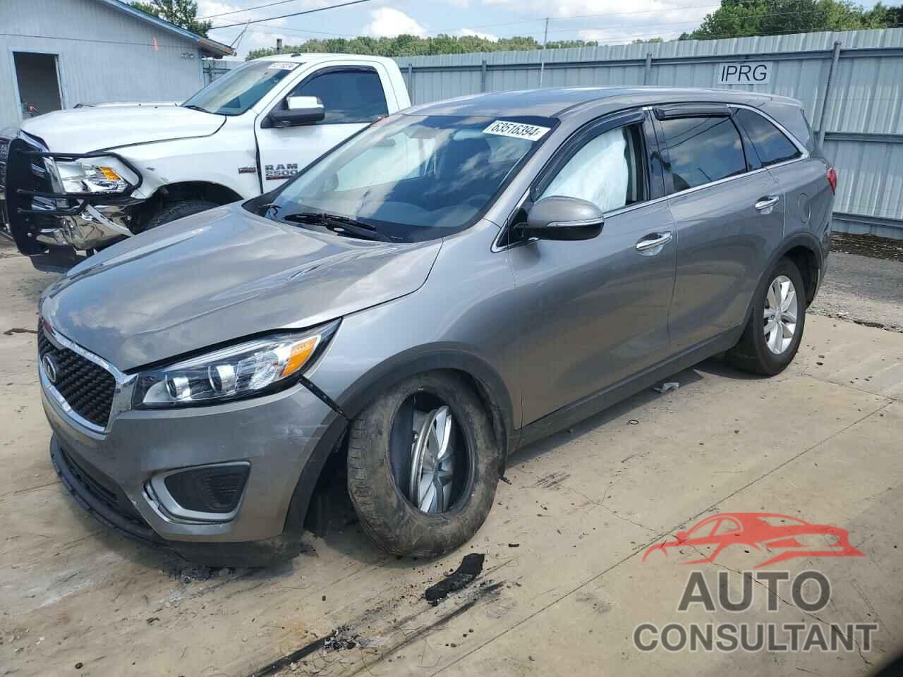 KIA SORENTO 2018 - 5XYPG4A33JG418493