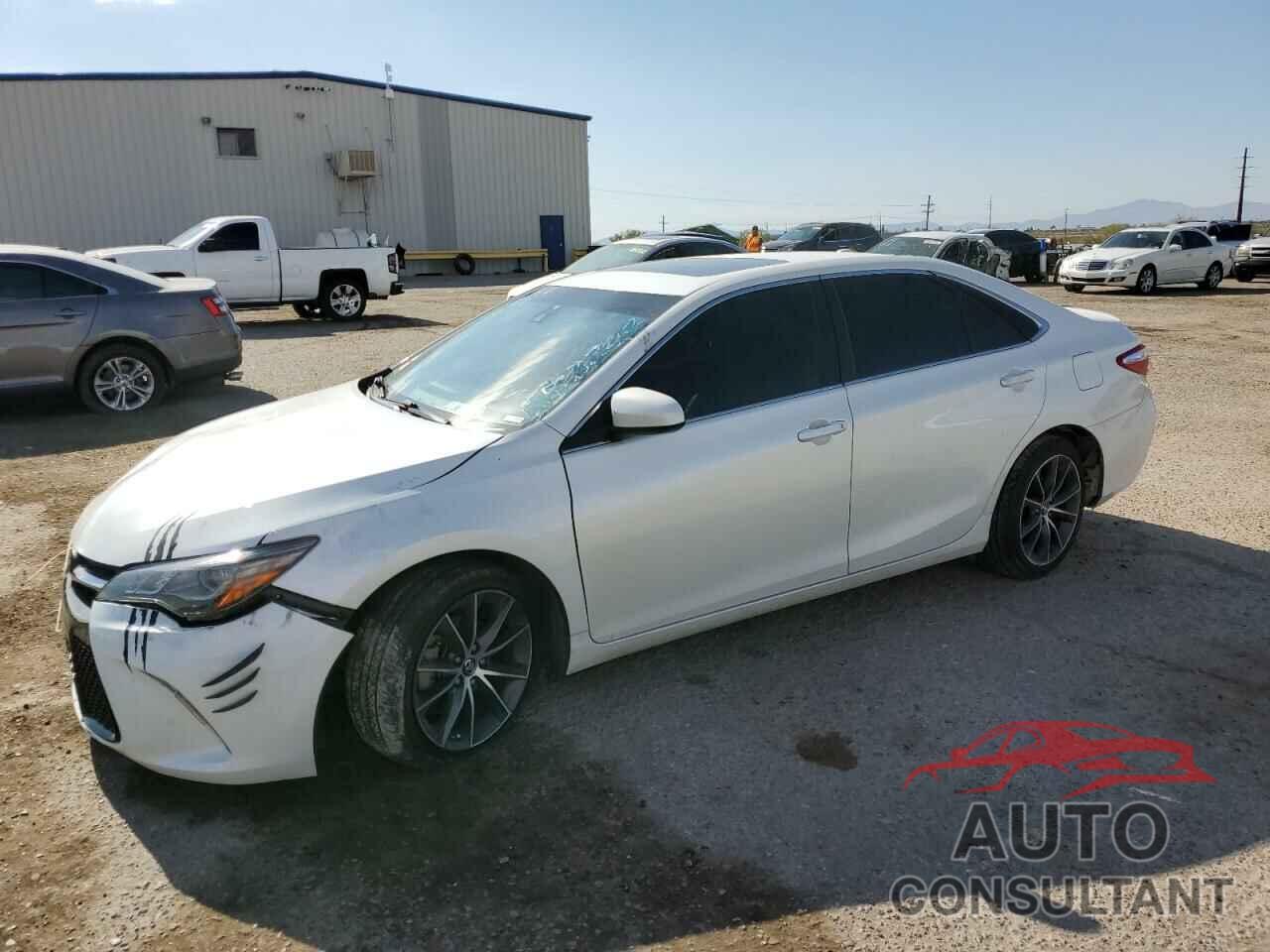 TOYOTA CAMRY 2015 - 4T1BK1FK2FU553747