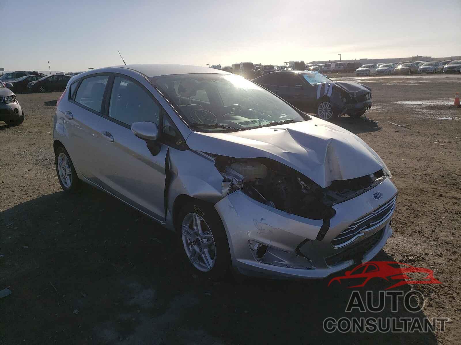 FORD FIESTA 2017 - 3FADP4EJ8HM156176