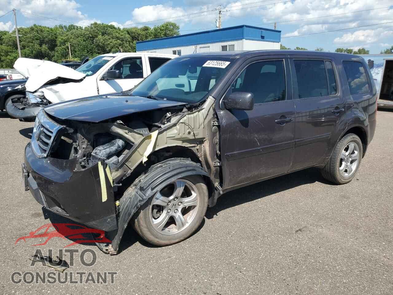 HONDA PILOT 2015 - 5FNYF3H53FB006548