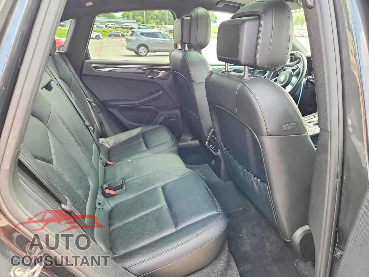 PORSCHE MACAN 2017 - WP1AA2A58HLB81848
