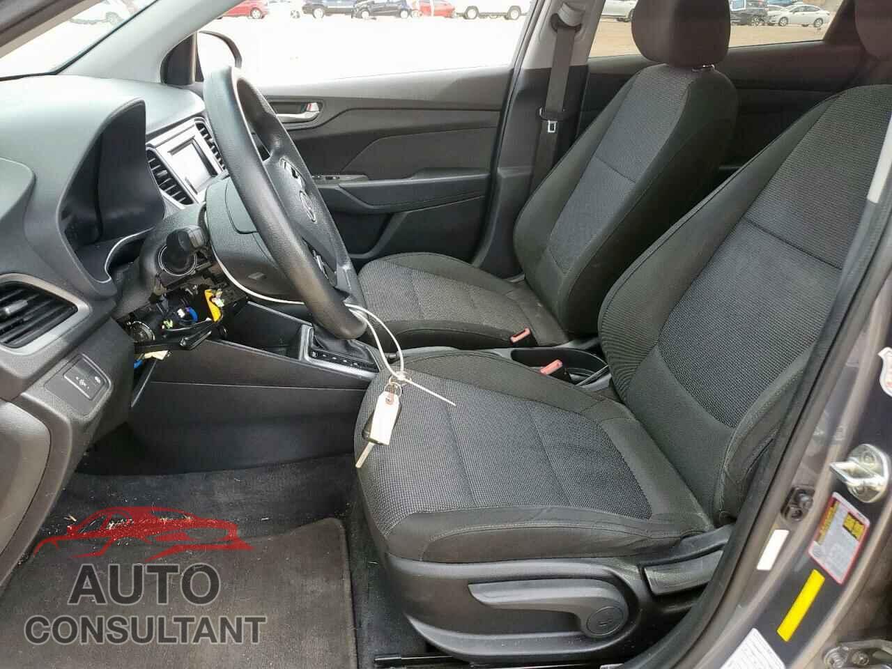 HYUNDAI ACCENT 2018 - 3KPC24A32JE014756