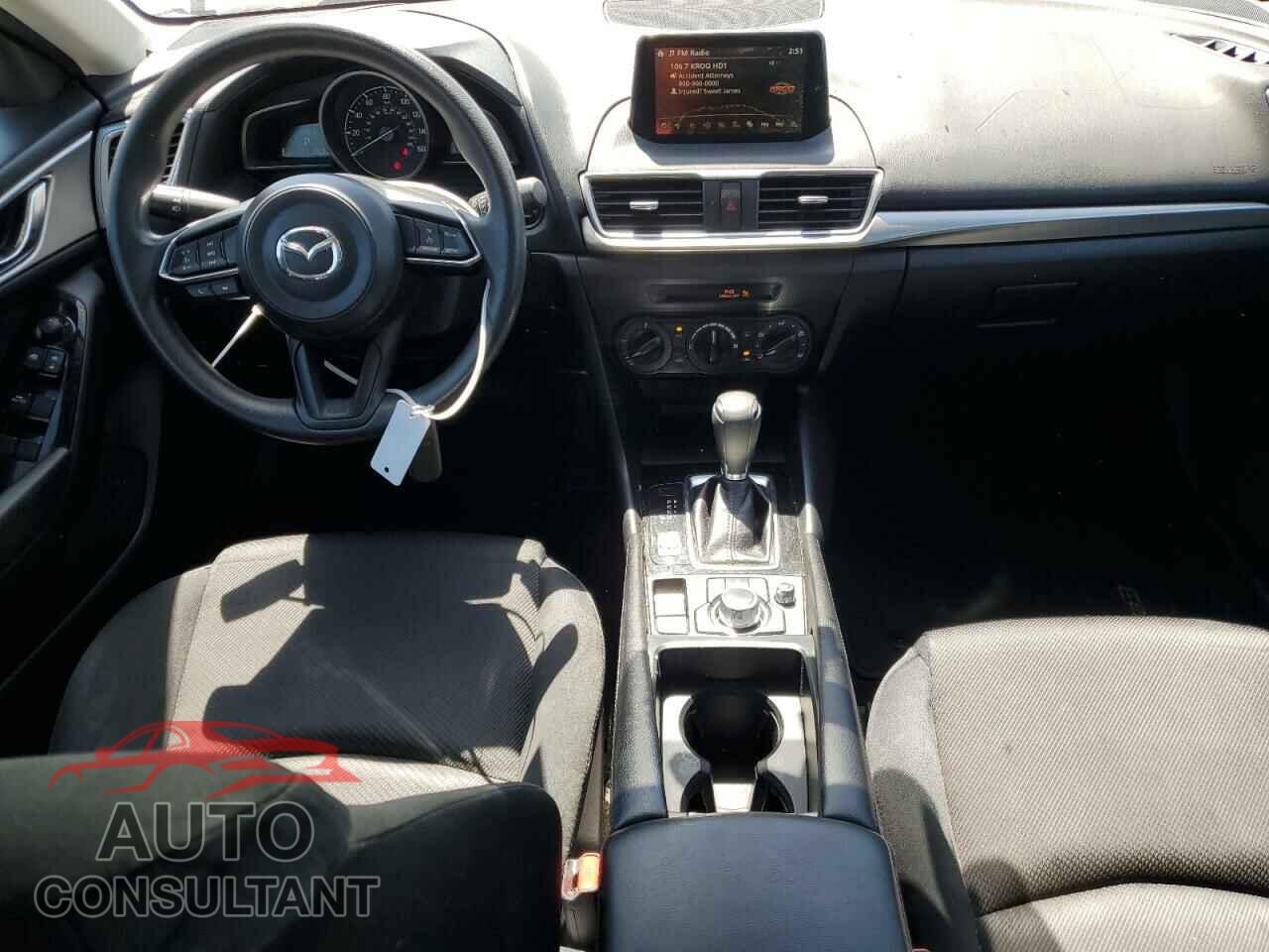 MAZDA 3 2017 - 3MZBN1U74HM108280