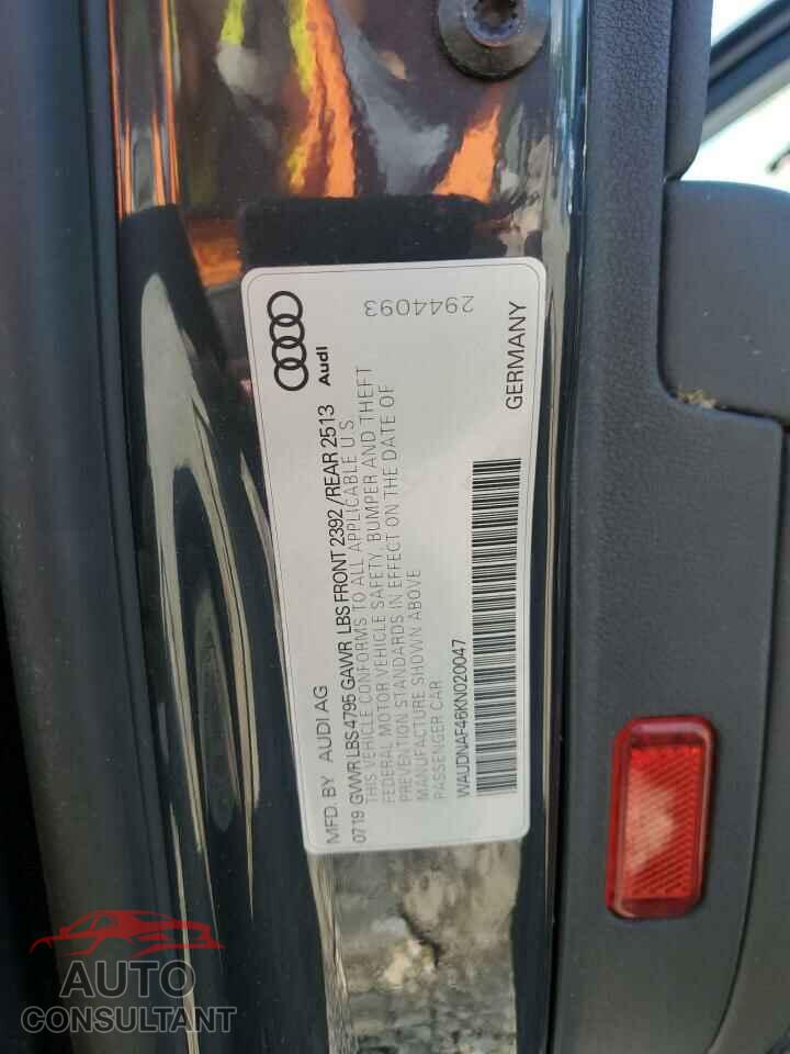 AUDI A4 2019 - WAUDNAF46KN020047