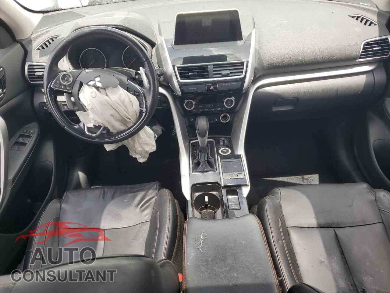 MITSUBISHI ECLIPSE 2018 - JA4AT5AA4JZ043005