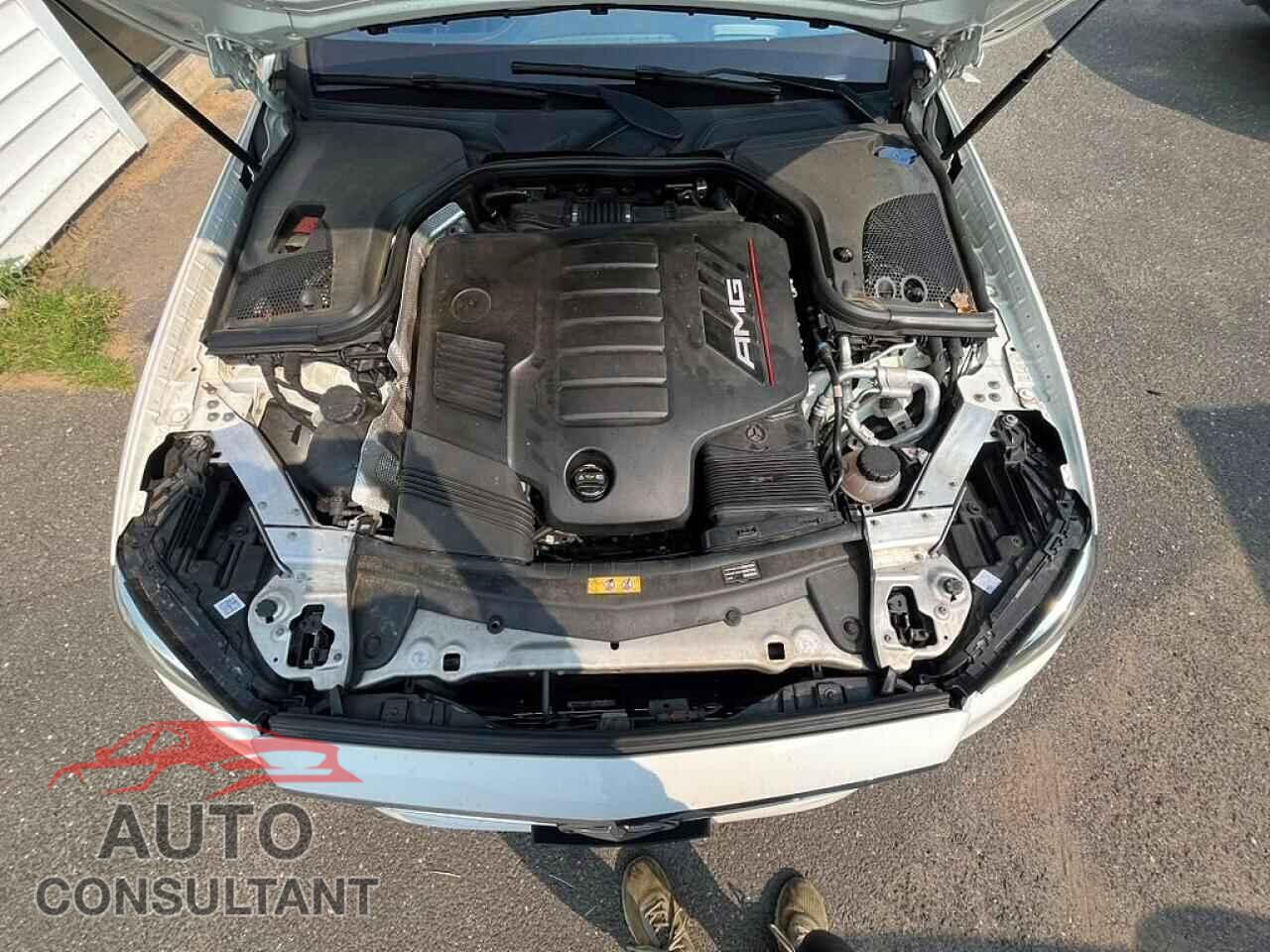 MERCEDES-BENZ E-CLASS 2019 - WDDZF6BB7KA625537