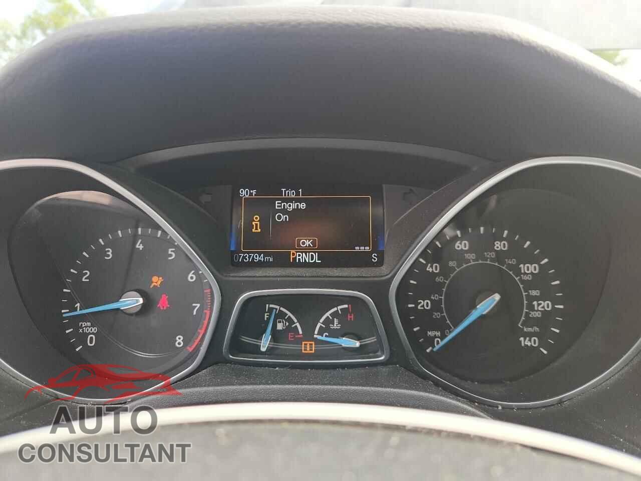 FORD FOCUS 2017 - 1FADP3F21HL228595