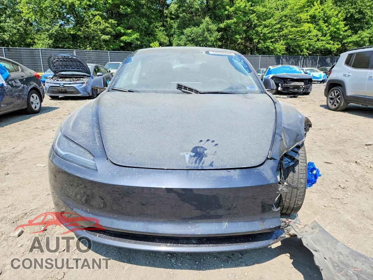TESLA MODEL 3 2024 - 5YJ3E1EAXRF729367