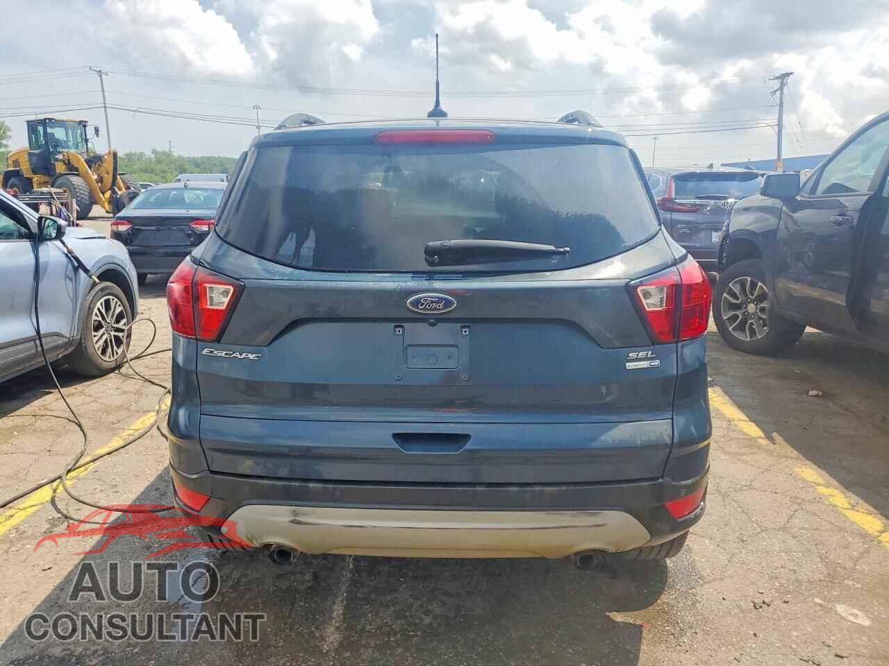 FORD ESCAPE 2019 - 1FMCU9HD5KUC24224
