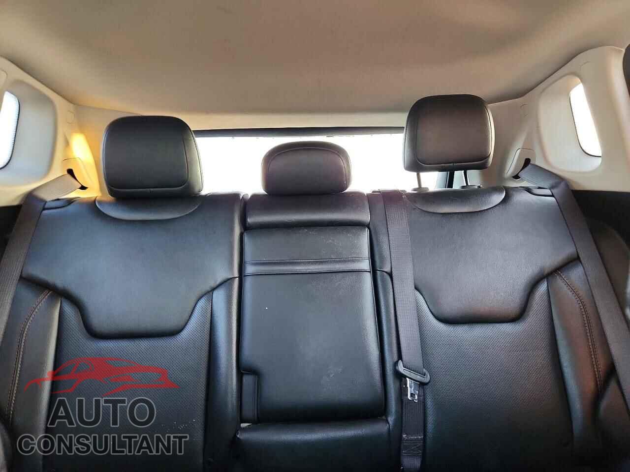 JEEP COMPASS 2019 - 3C4NJDCB3KT771887