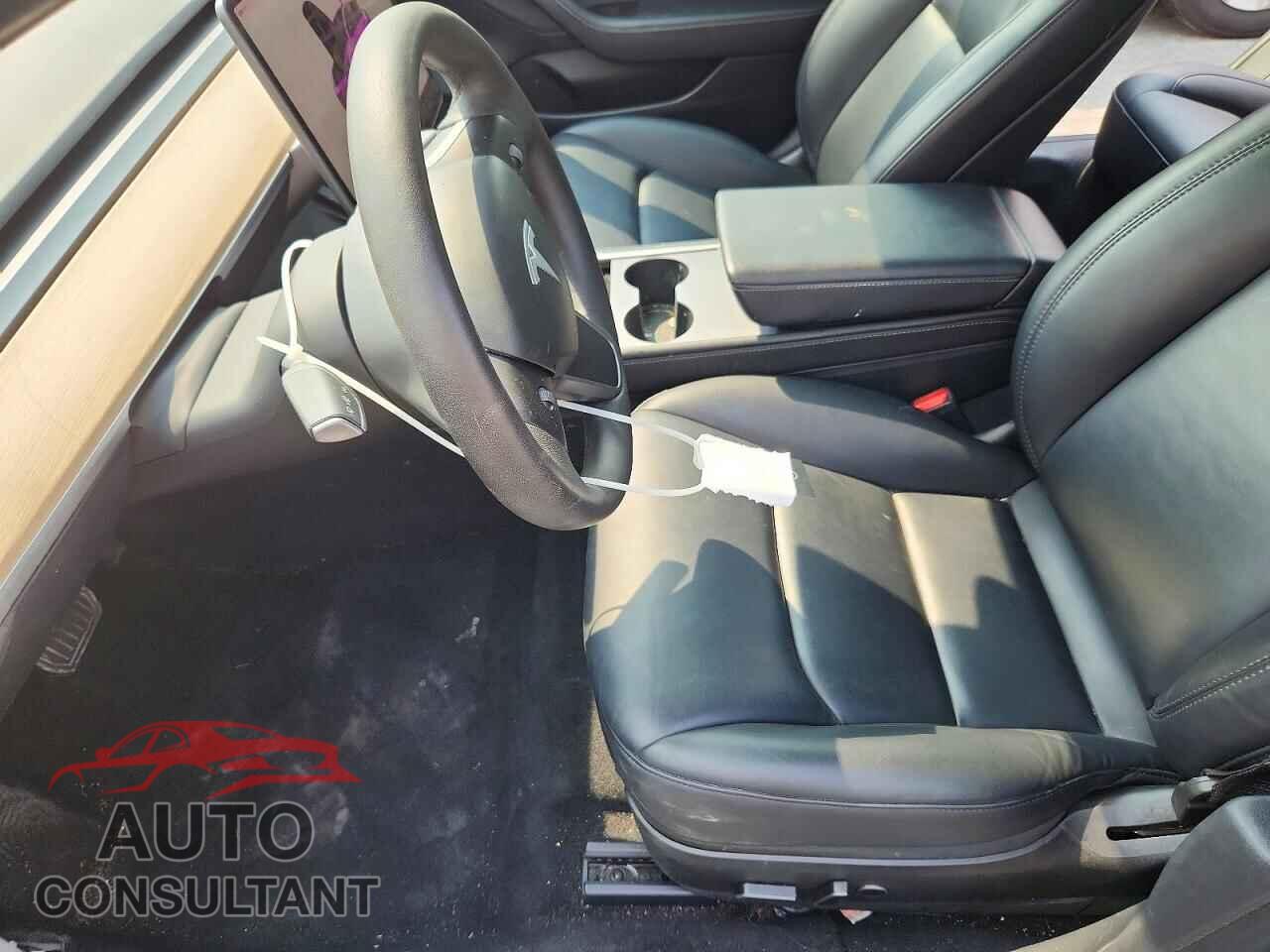 TESLA MODEL 3 2023 - 5YJ3E1EA5PF641761