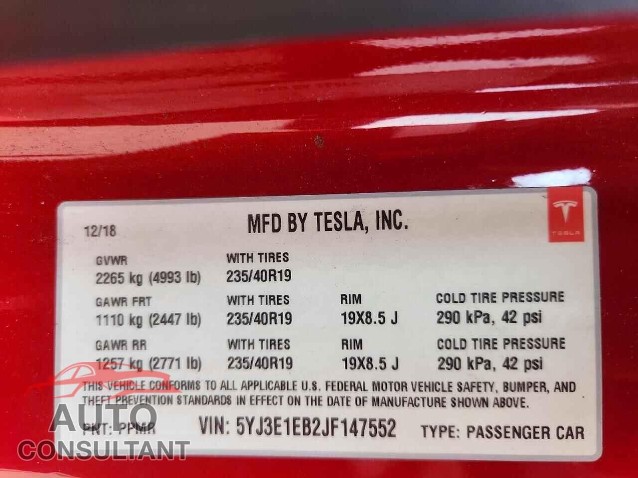 TESLA MODEL 3 2018 - 5YJ3E1EB2JF147552