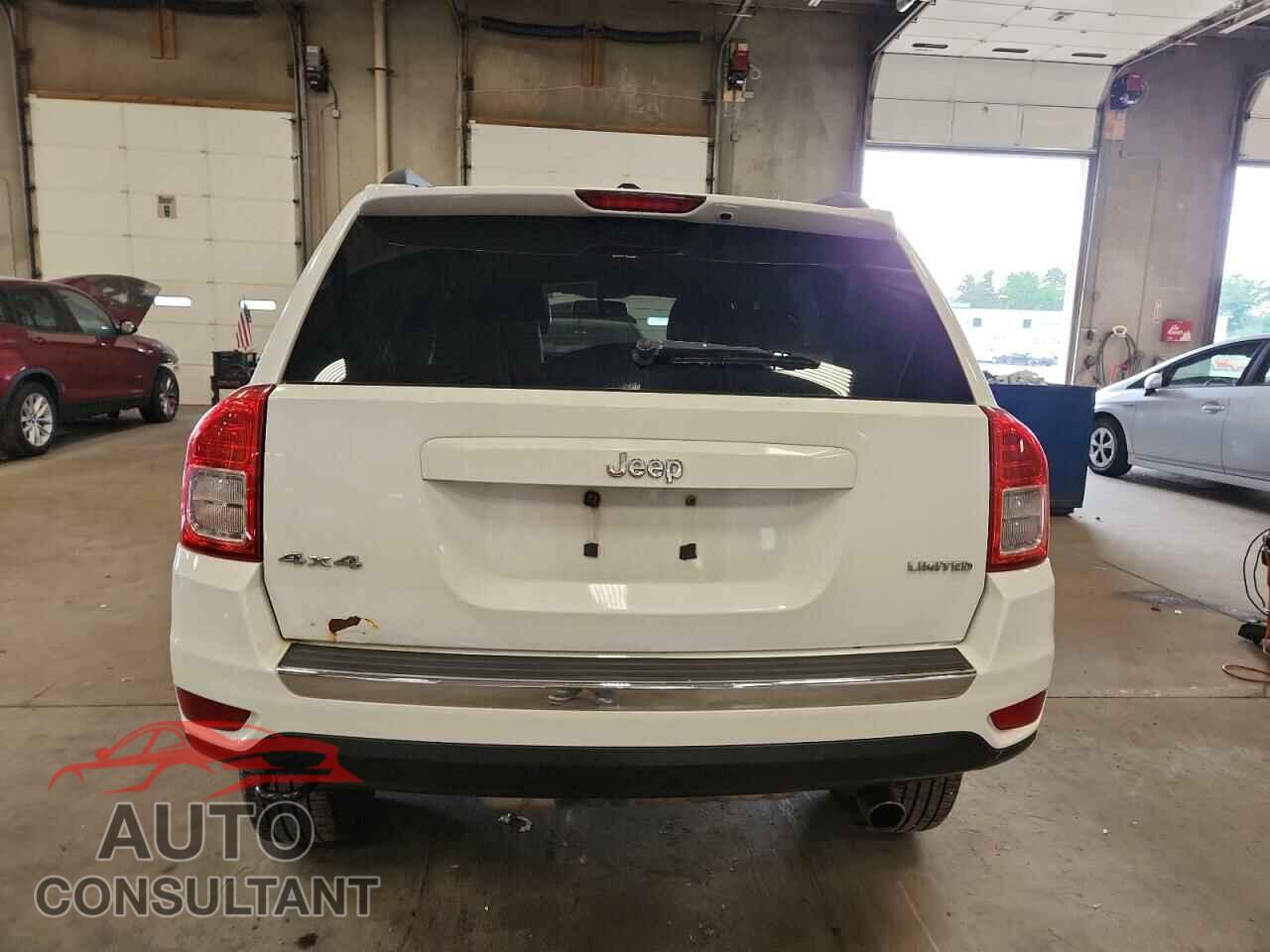 JEEP COMPASS 2011 - 1J4NF5FB2BD263803