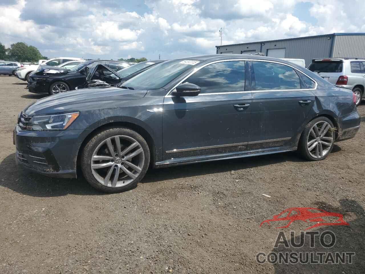 VOLKSWAGEN PASSAT 2017 - 1VWDT7A33HC021734