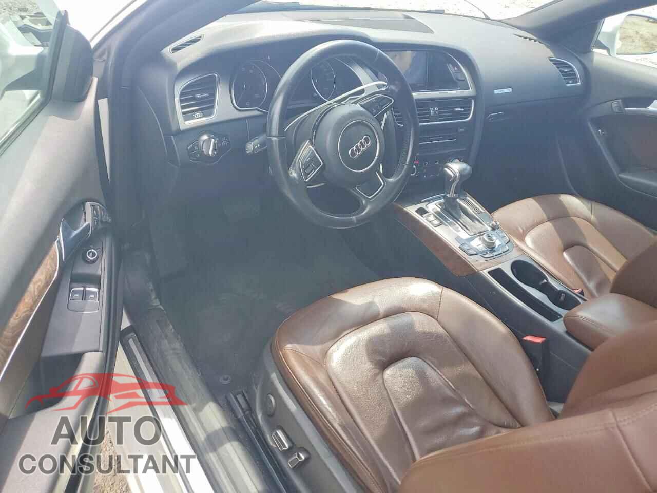 AUDI A5 2013 - WAULFAFR3DA028640