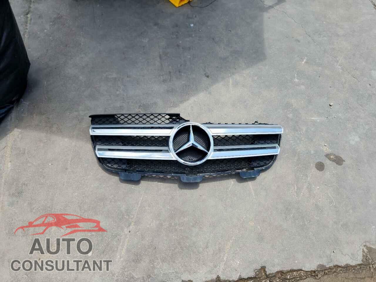 MERCEDES-BENZ GL-CLASS 2010 - 4JGBF7BEXAA599442