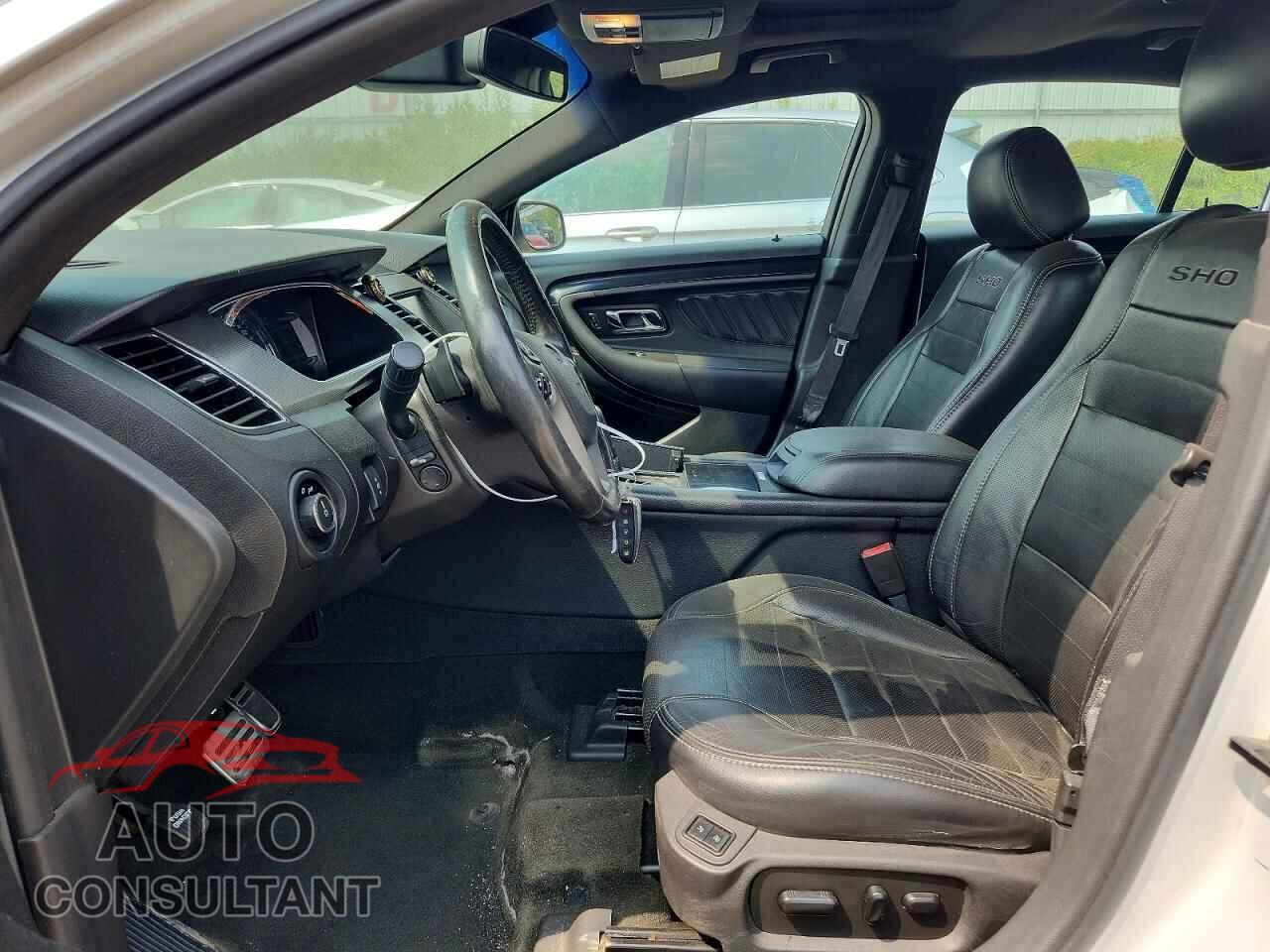 FORD TAURUS 2014 - 1FAHP2KT2EG106942