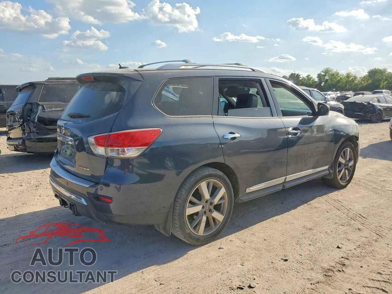 NISSAN PATHFINDER 2014 - 5N1AR2MN1EC714460