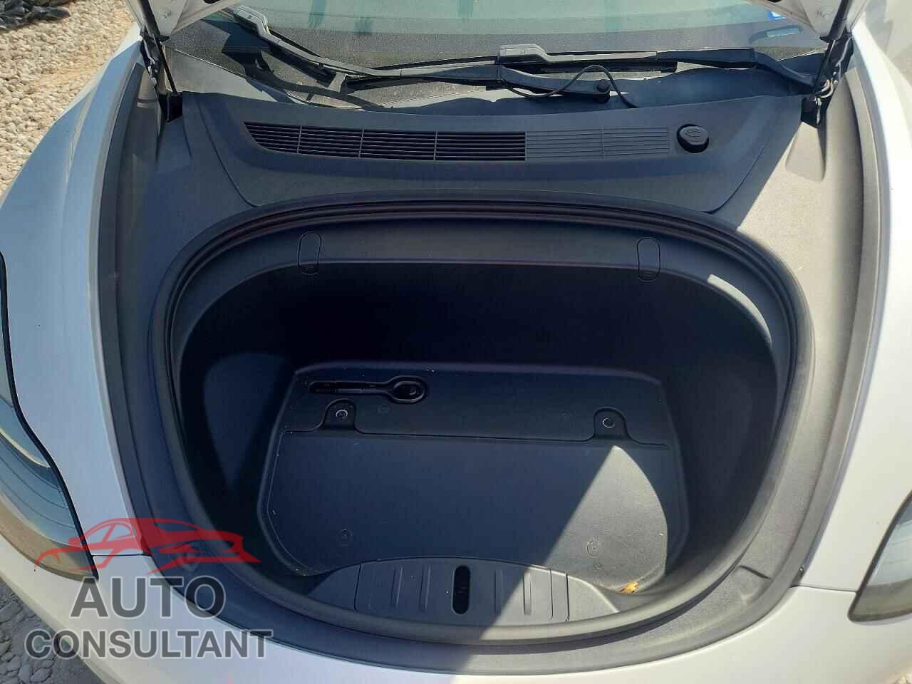 TESLA MODEL 3 2019 - 5YJ3E1EA8KF476541