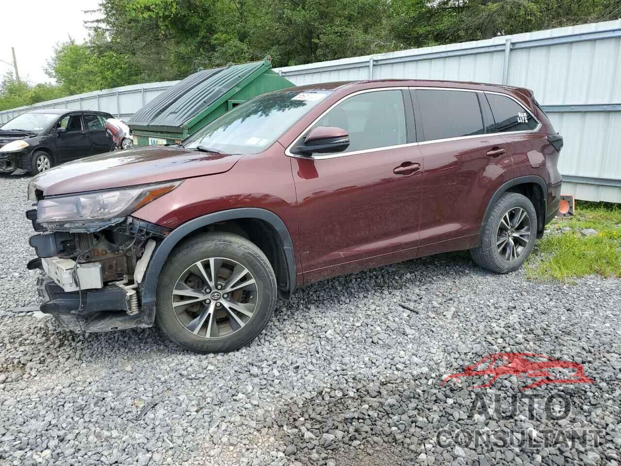 TOYOTA HIGHLANDER 2018 - 5TDBZRFH6JS885903