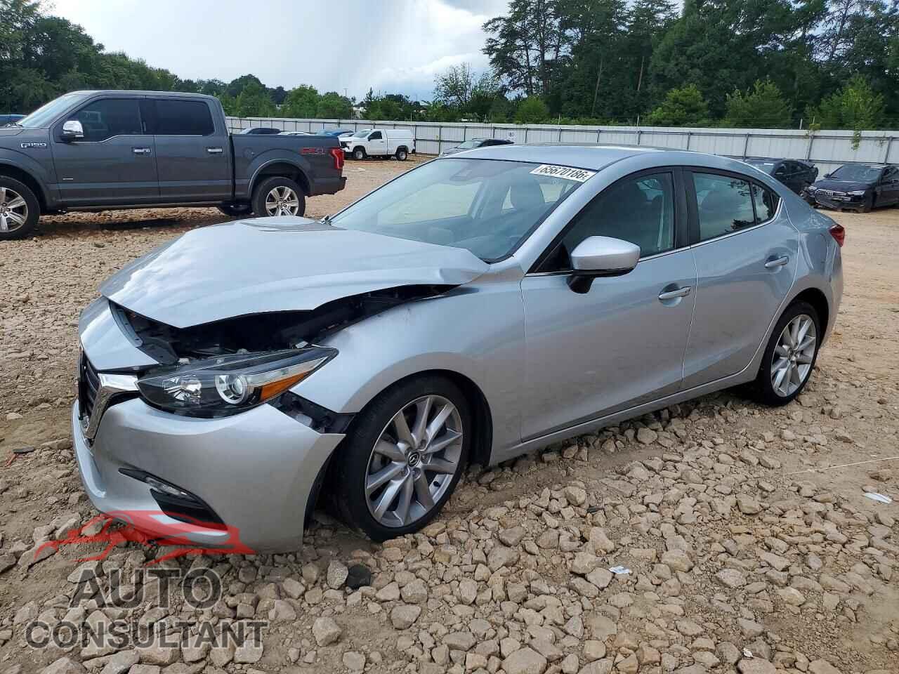 MAZDA 3 2017 - 3MZBN1V7XHM121226