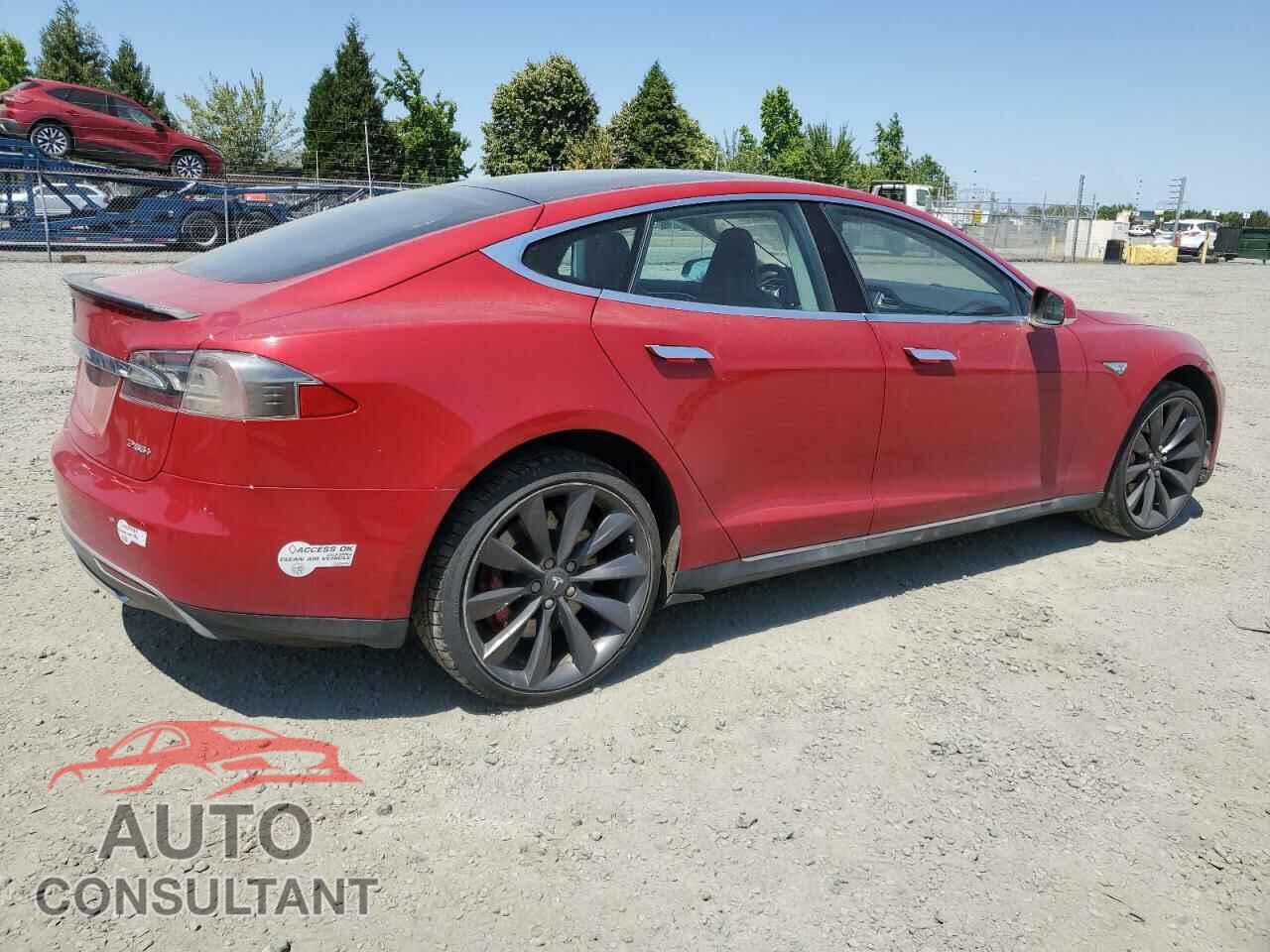 TESLA MODEL S 2014 - 5YJSA1H17EFP29100