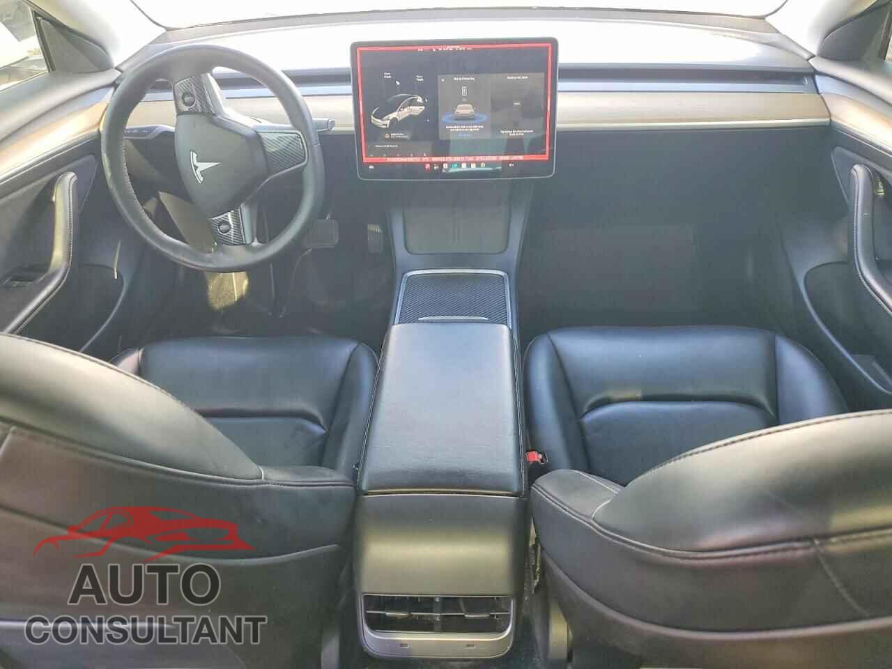 TESLA MODEL 3 2021 - 5YJ3E1EB6MF992702