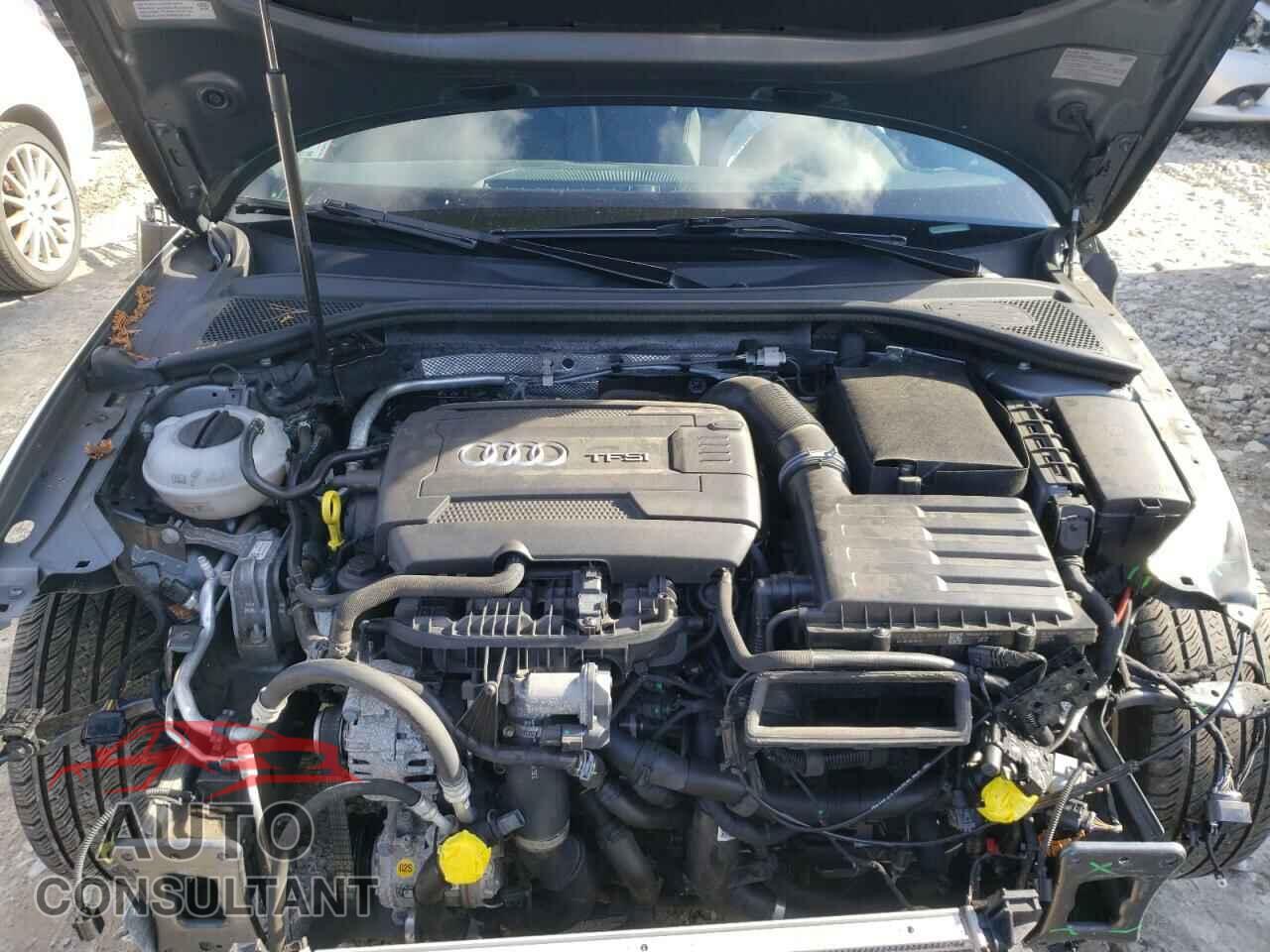 AUDI A3 2017 - WAUB8GFF2H1063237