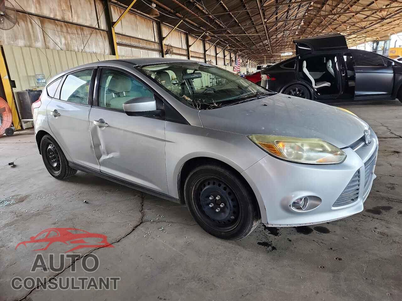 FORD FOCUS 2012 - 1FAHP3K25CL452579