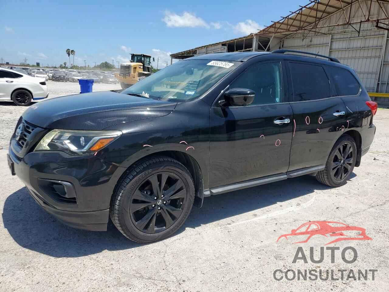 NISSAN PATHFINDER 2018 - 5N1DR2MN3JC647660