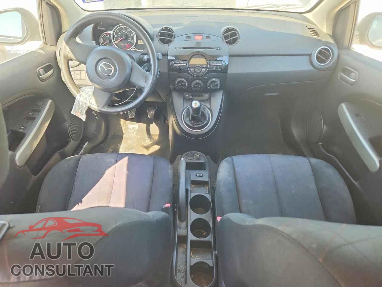 MAZDA 2 2014 - JM1DE1KY6E0171998
