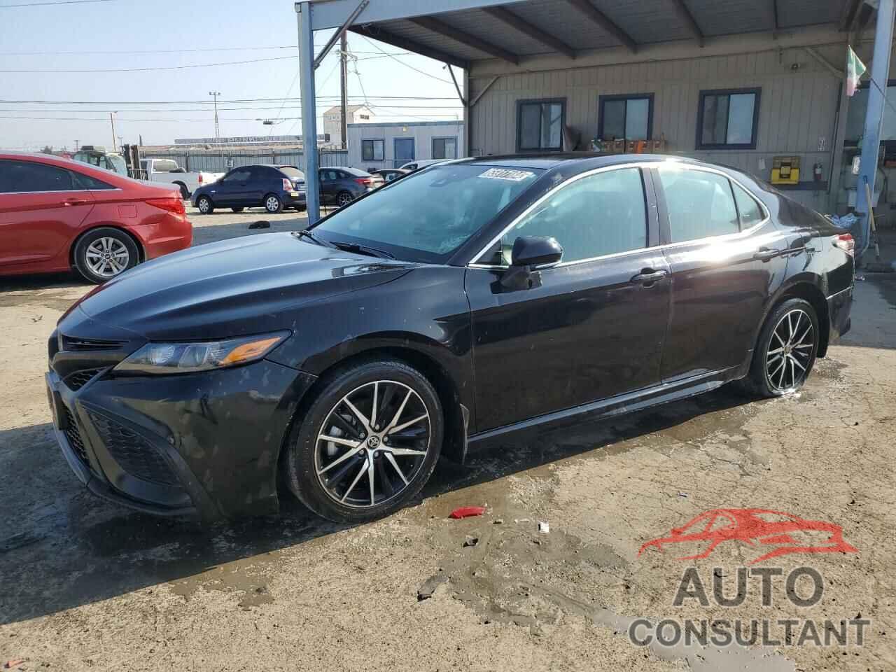 TOYOTA CAMRY 2023 - 4T1G11AK9PU806371