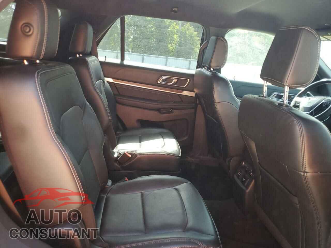 FORD EXPLORER 2018 - 1FM5K8F87JGB16490
