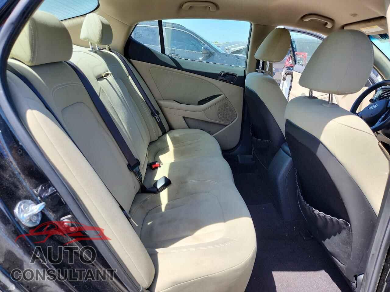 KIA OPTIMA 2011 - KNAGM4A72B5082998