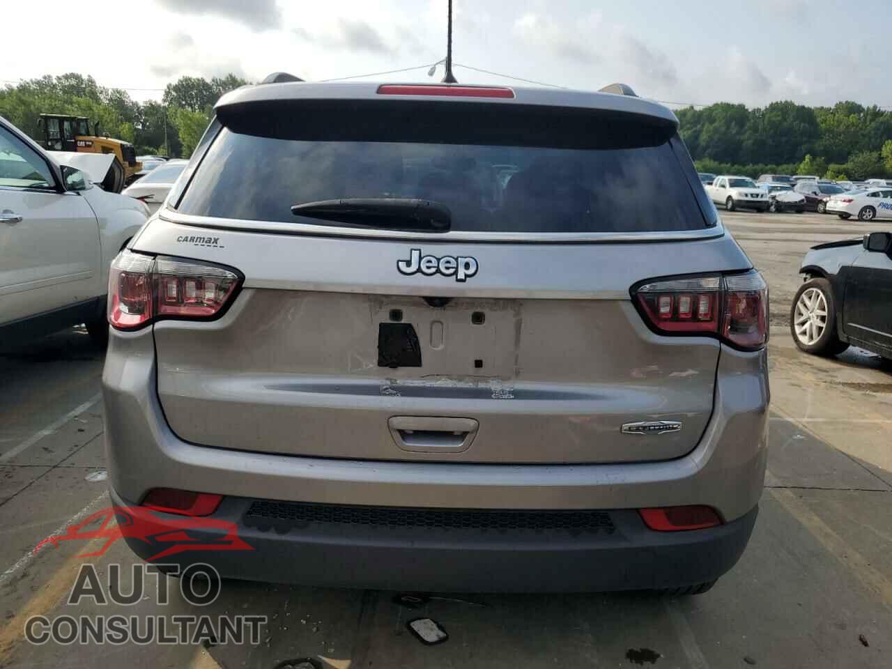 JEEP COMPASS 2018 - 3C4NJCBB4JT501898