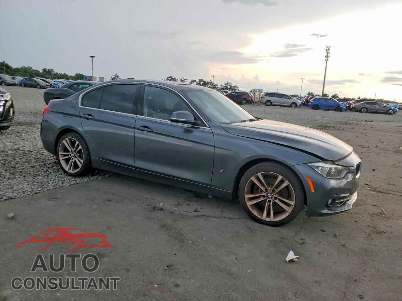 BMW 3 SERIES 2018 - WBA8E1C52JA178602
